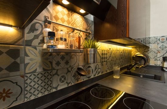 Дизайн кухни 9 кв м - реальных фото современного интерьера и расстановки мебели
